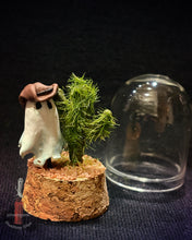 Load image into Gallery viewer, Mini Ghost Heading West