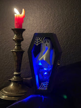 Load image into Gallery viewer, Coffin Ghost